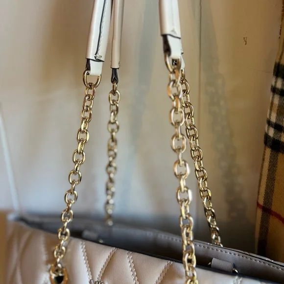 🚨3 for $15 Nine West Aurelie Carryall Handbag Quilted Design Cream Cement Color - Picture 4 of 16